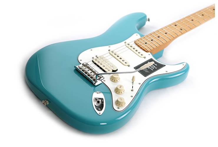 Fender Player II Stratocaster HSS Aquatone Blue Maple Fingerboard Fender Player II Stratocaster HSS Aquatone Blue Maple Fingerboard