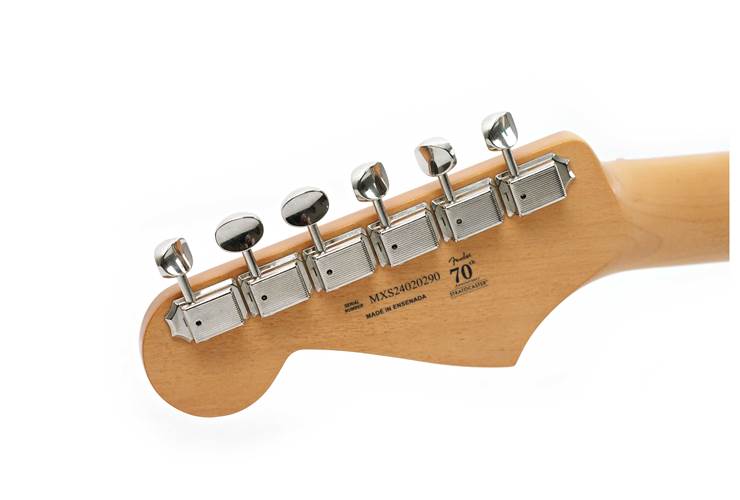 Fender Player II Stratocaster HSS Aquatone Blue Maple Fingerboard Fender Player II Stratocaster HSS Aquatone Blue Maple Fingerboard