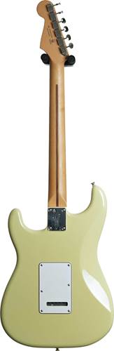 Fender Player II Stratocaster HSS Hialeah Yellow Maple Fingerboard Fender Player II Stratocaster HSS Hialeah Yellow Maple Fingerboard