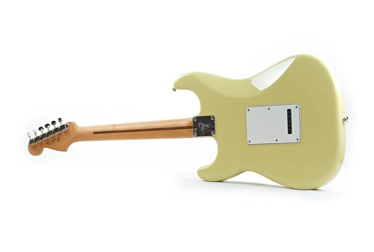 Fender Player II Stratocaster HSS Hialeah Yellow Maple Fingerboard Fender Player II Stratocaster HSS Hialeah Yellow Maple Fingerboard