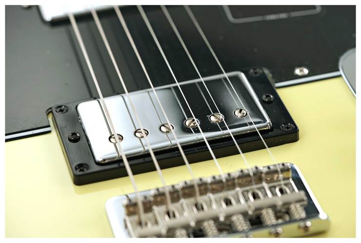 Fender Player II Telecaster HH Hialeah Yellow Maple Fingerboard Fender Player II Telecaster HH Hialeah Yellow Maple Fingerboard