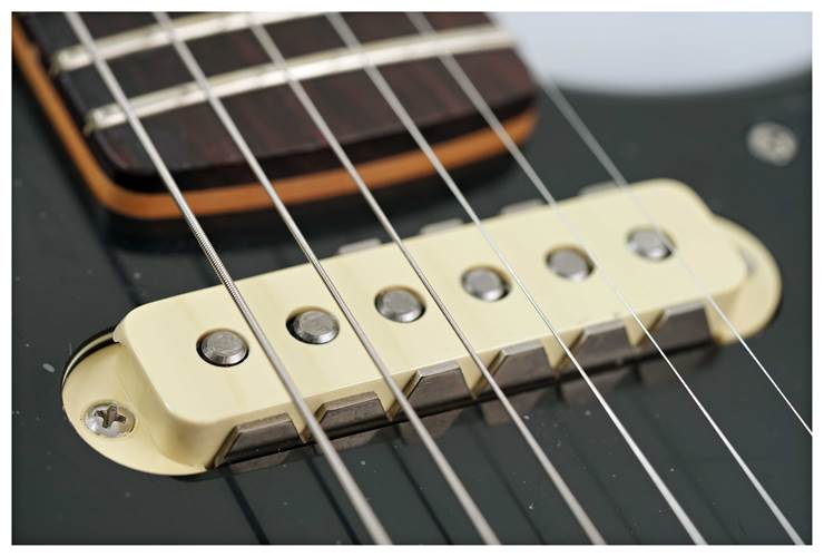 Fender Player II Jaguar Rosewood Fingerboard 3 Color Sunburst Fender Player II Jaguar Rosewood Fingerboard 3 Color Sunburst