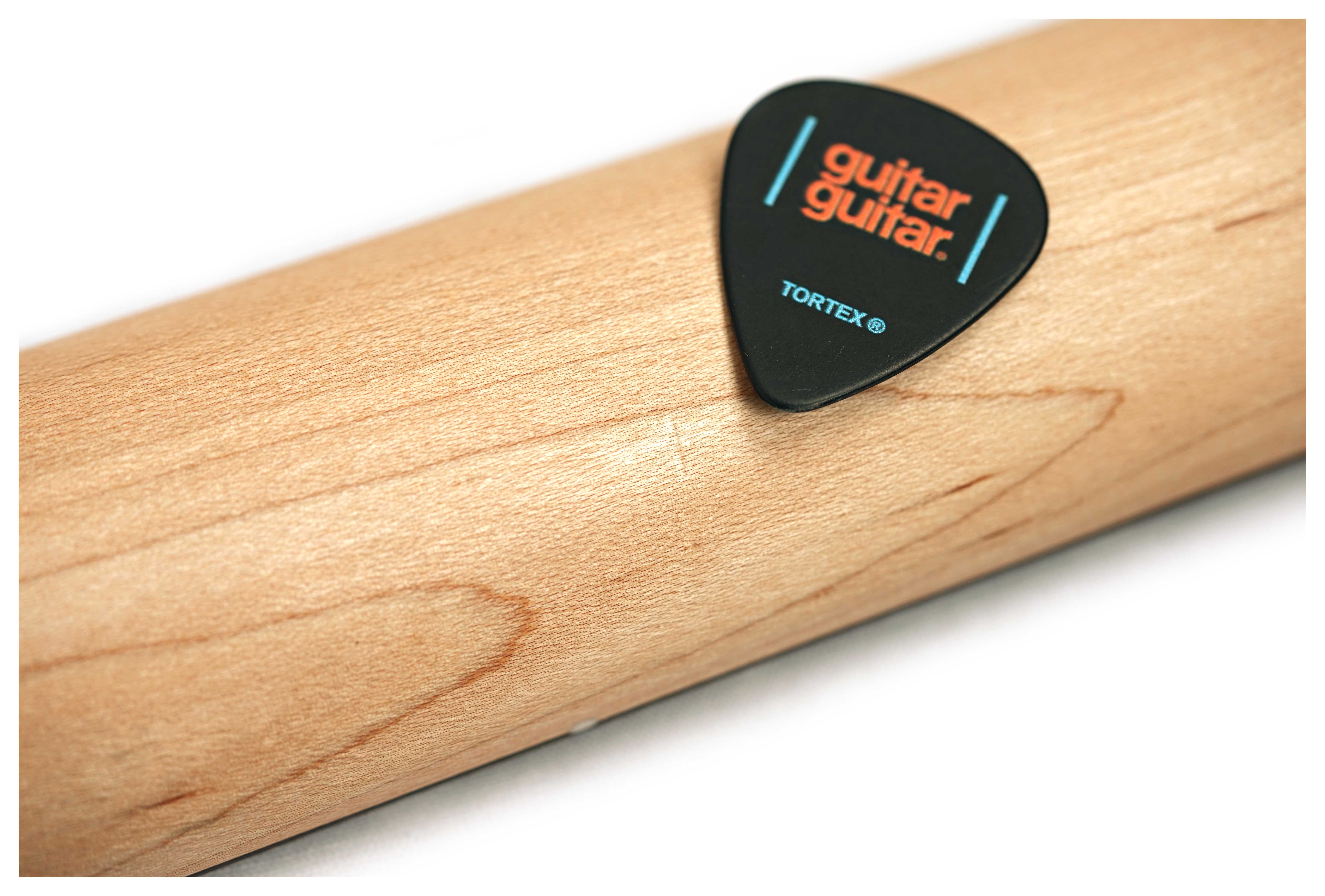 Squier Affinity Series Jaguar Indian Laurel Fingerboard Black Pickguard 3-Colour Sunburst (Ex-Demo) #CYKF25005199