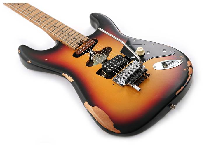 EVH Limited Edition Frankenstein Relic Series Vintage Sunburst Maple Fingerboard EVH Limited Edition Frankenstein Relic Series Vintage Sunburst Maple Fingerboard