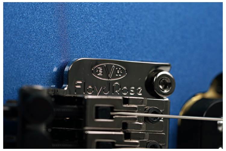 EVH Wolfgang WG Standard Pelham Blue Baked Maple Fingerboard EVH Wolfgang WG Standard Pelham Blue Baked Maple Fingerboard