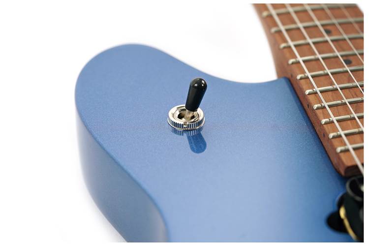 EVH Wolfgang WG Standard Pelham Blue Baked Maple Fingerboard EVH Wolfgang WG Standard Pelham Blue Baked Maple Fingerboard