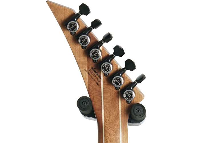 Jackson American Virtuoso HT Satin Black Ebony Fingerboard Jackson American Virtuoso HT Satin Black Ebony Fingerboard