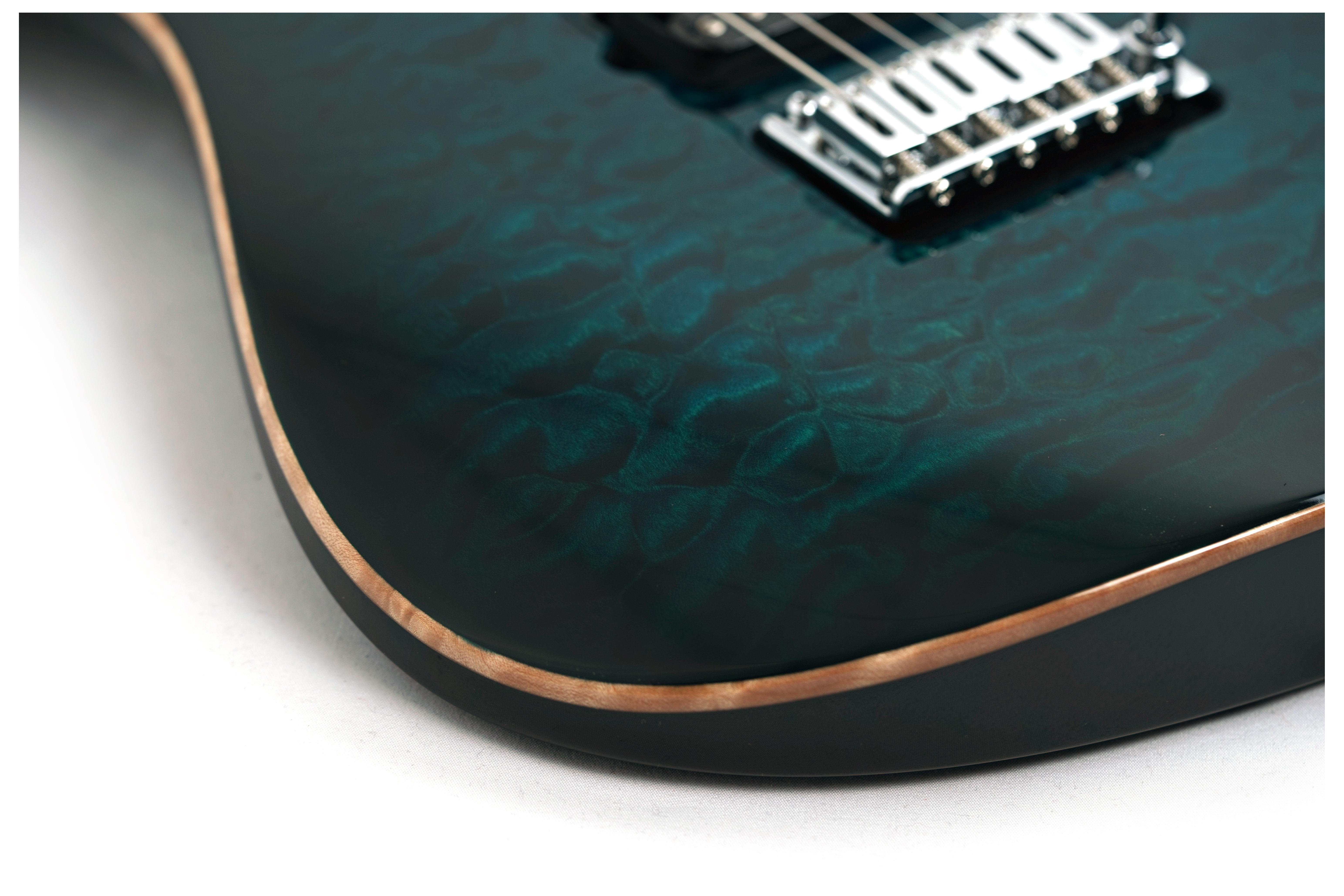 Suhr Modern Quilt Trans Teal Burst #86462