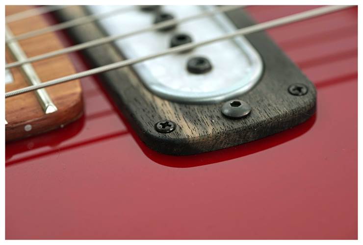 Powers Electric A-Type Crystal Red Metallic CamTail Powers Electric A-Type Crystal Red Metallic CamTail