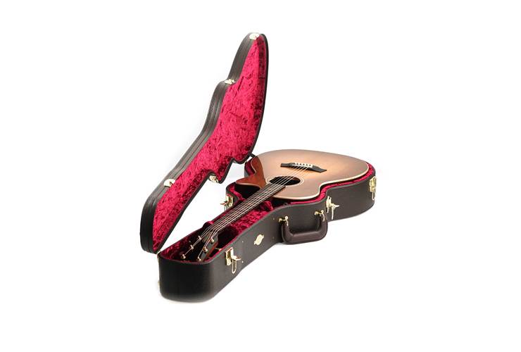 Taylor Grand Auditorium Sitka Spruce / Indian Rosewood (Nearly New) #1203184120 Taylor Grand Auditorium Sitka Spruce / Indian Rosewood (Nearly New) #1203184120