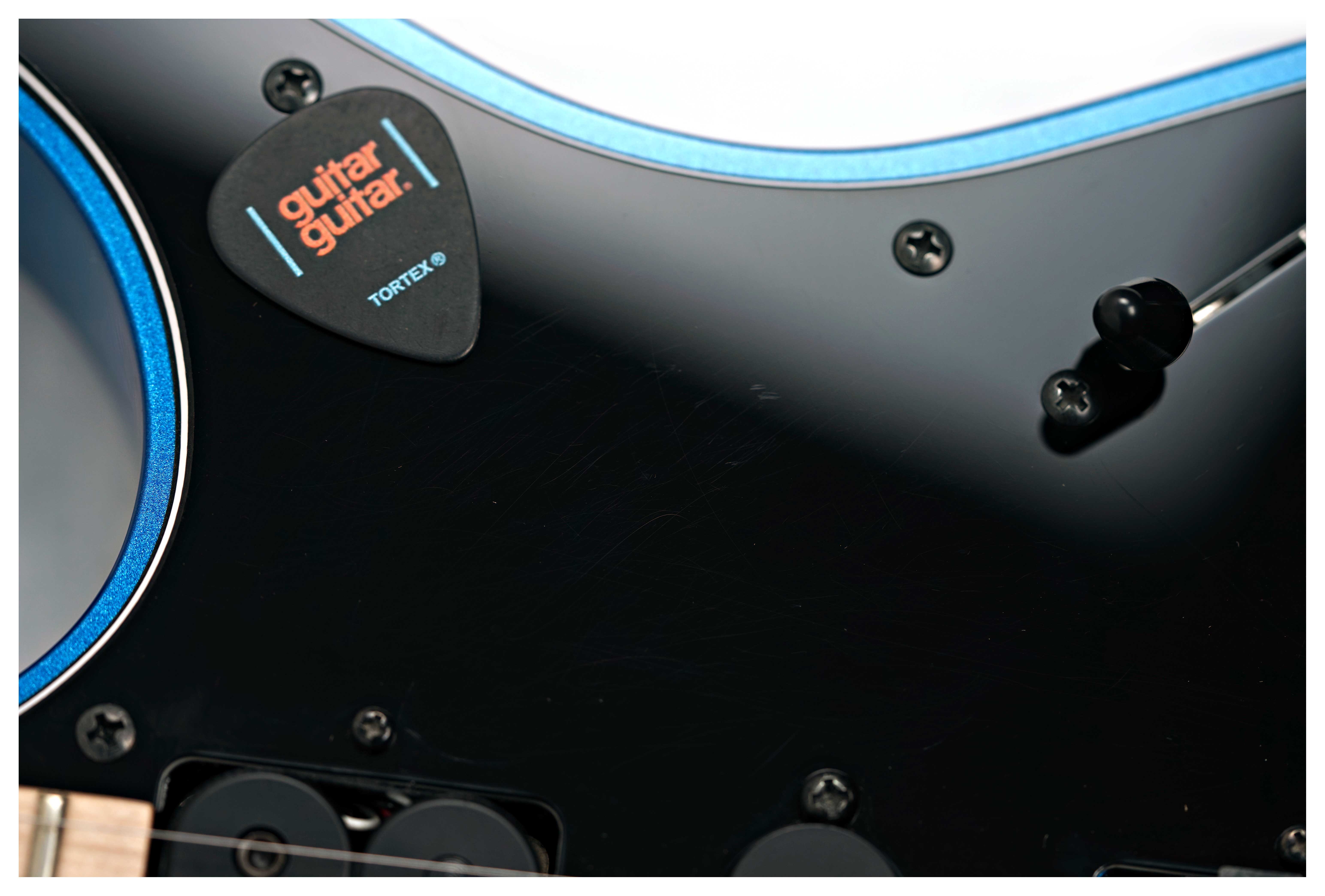 Ibanez RG550 Electric Blue (Ex-Demo) #(21)0004F2431650