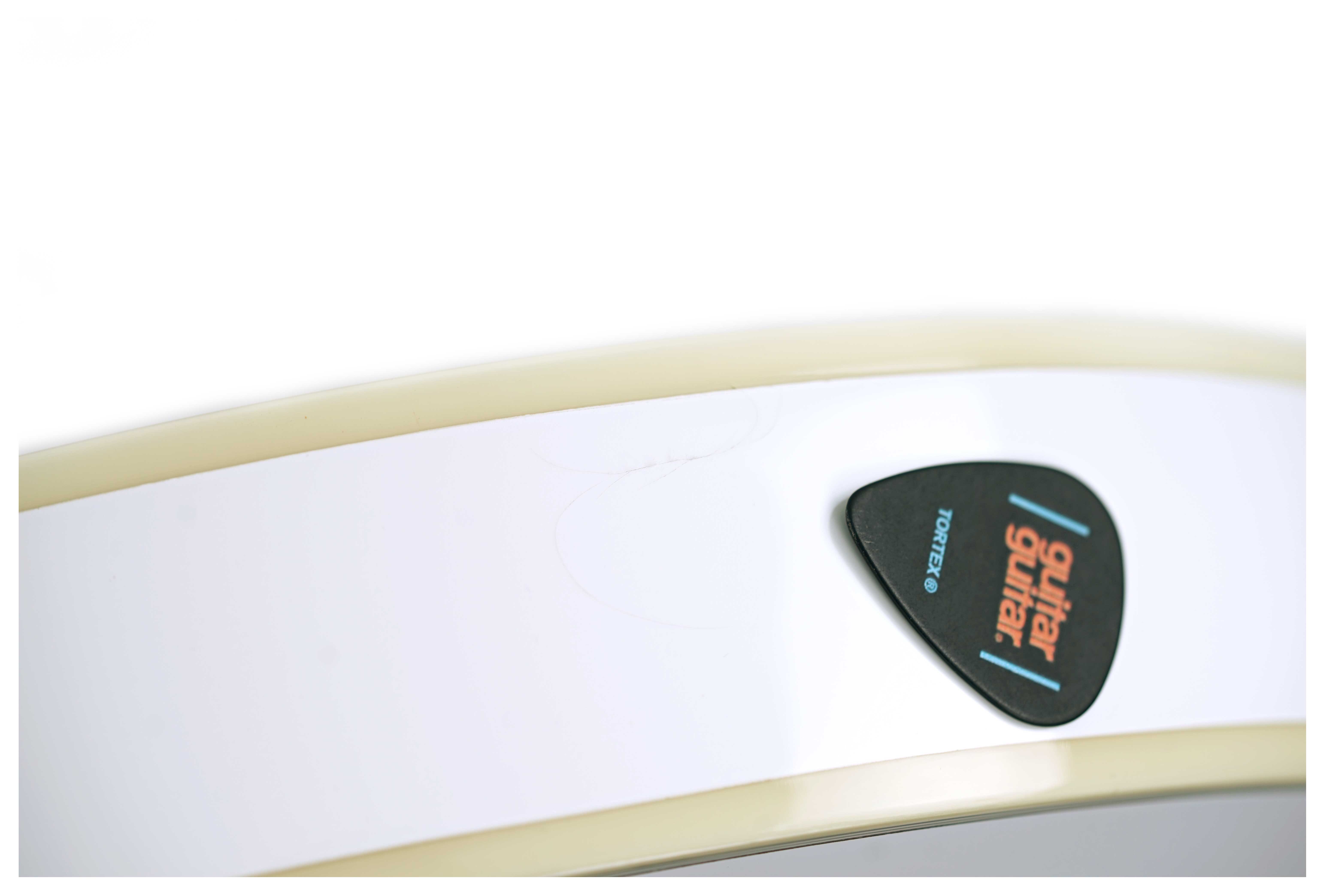 Epiphone Inspired by Gibson Les Paul Custom Alpine White (Ex-Demo) #25051527982