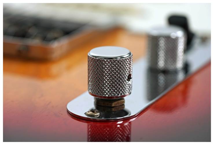 Fender Custom Shop Limited Edition Hotshot Telecaster Journeyman Relic Chocolate 3 Tone Sunburst Fender Custom Shop Limited Edition Hotshot Telecaster Journeyman Relic Chocolate 3 Tone Sunburst