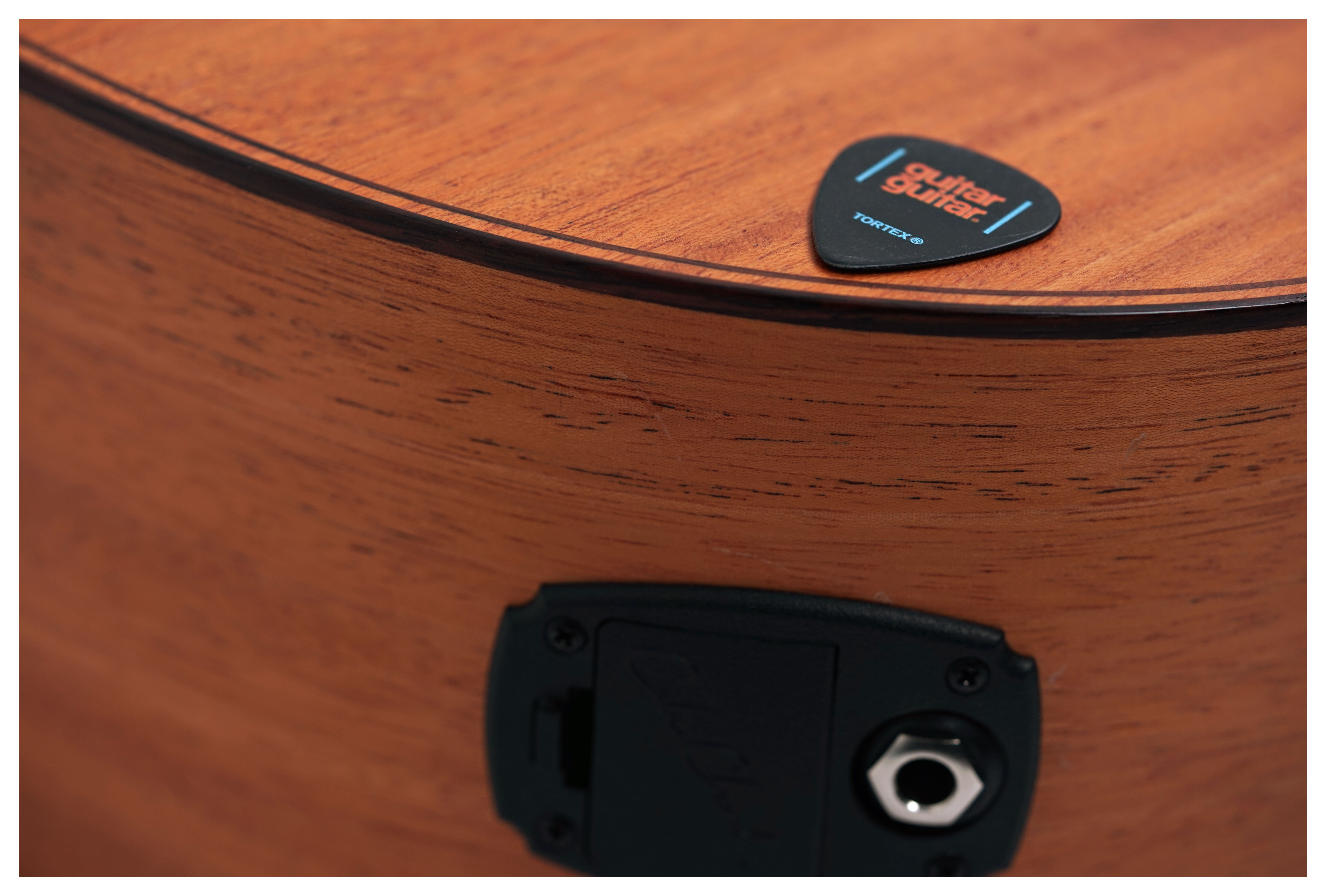 Cole Clark FL 2 EC Series Brazilian Mahogany (Ex-Demo) #240738907