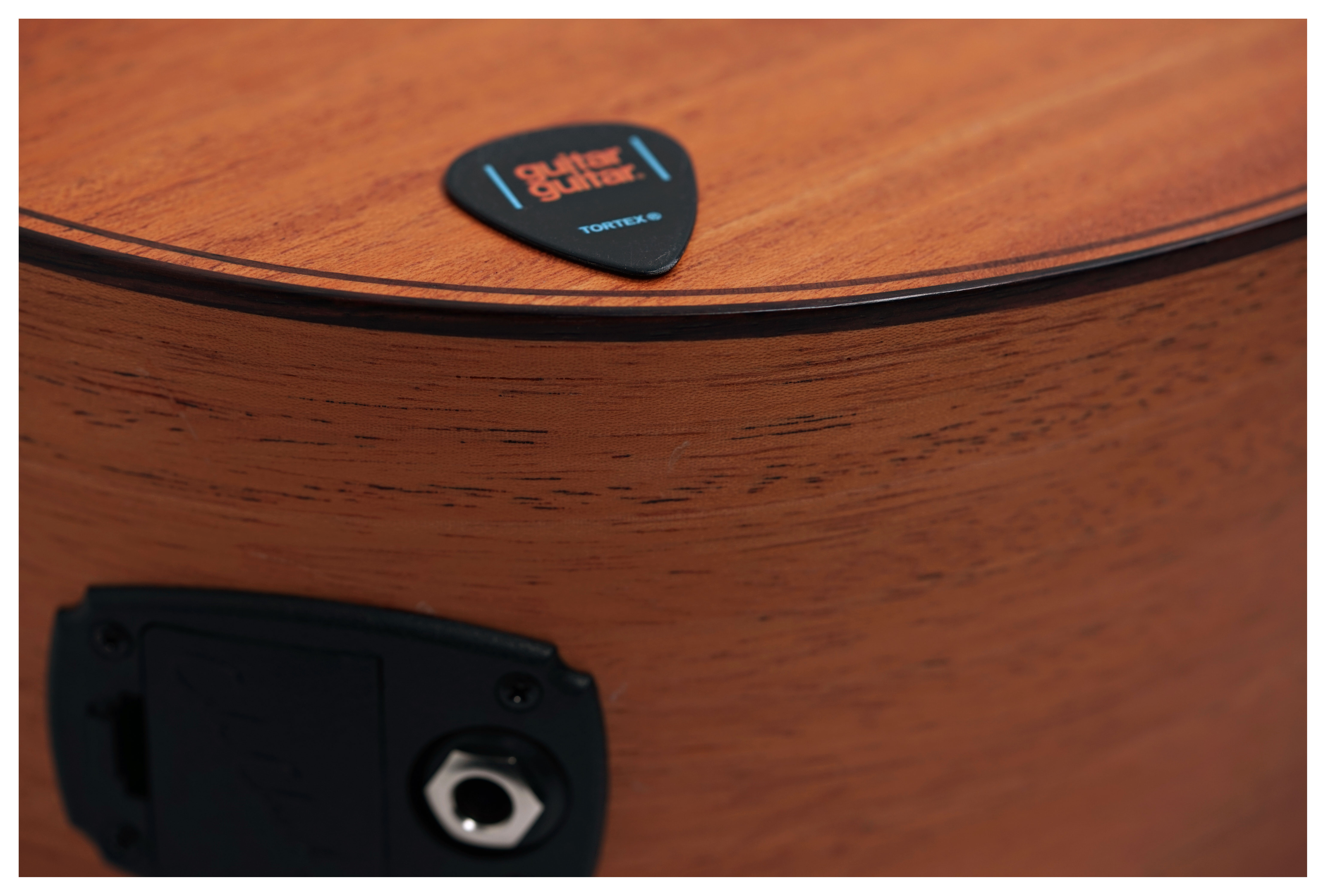 Cole Clark FL 2 EC Series Brazilian Mahogany (Ex-Demo) #240738907