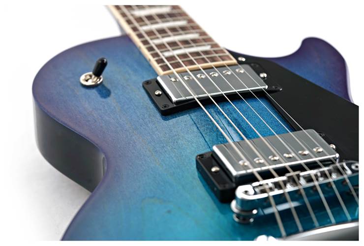 Gibson Les Paul Studio Blueberry Burst #226040249 Gibson Les Paul Studio Blueberry Burst #226040249