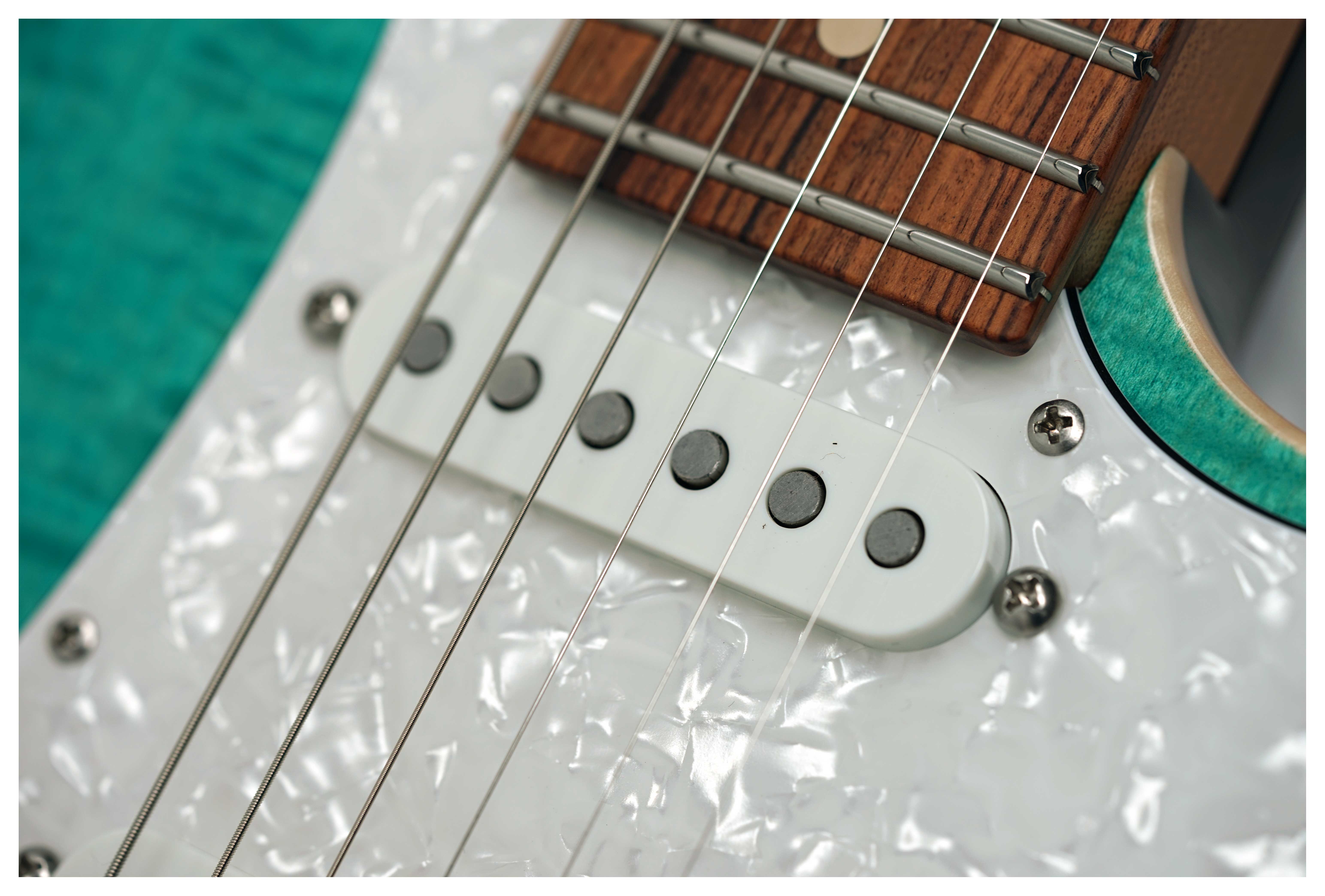 Suhr Standard Plus Bahama Blue Pau Ferro Fingerboard #87637
