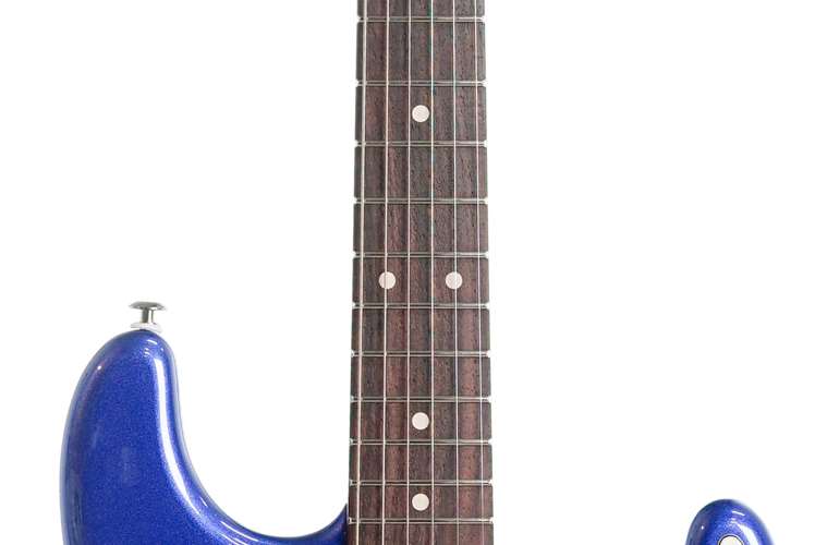 Suhr Classic S HSS Indigo Metallic Rosewood Fingerboard SSCII #87584 Suhr Classic S HSS Indigo Metallic Rosewood Fingerboard SSCII #87584