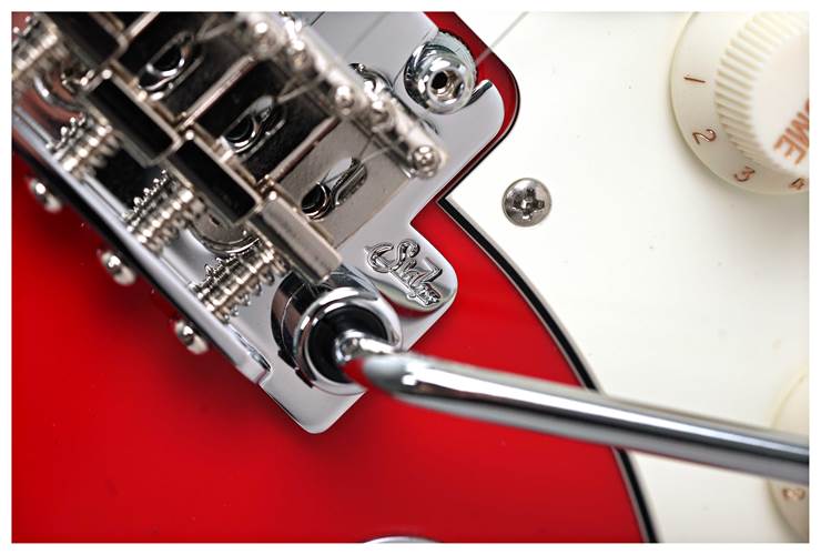 Suhr Classic S SSS Porsche Red Rosewood Fingerboard SSCII Suhr Classic S SSS Porsche Red Rosewood Fingerboard SSCII