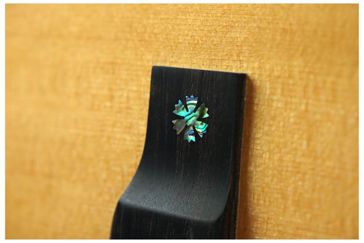 Martin Custom D14 Coco B&S Pearl VTS Top #2734681 Martin Custom D14 Coco B&S Pearl VTS Top #2734681