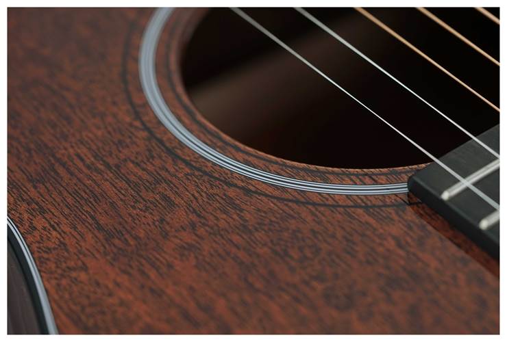 Martin Custom Shop 0-12F Mahogany Martin Custom Shop 0-12F Mahogany