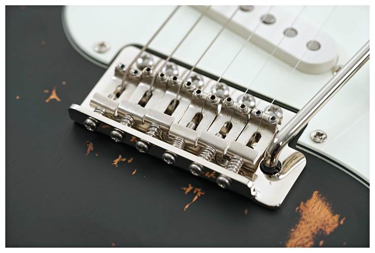 EART Vintage VS60H Black Over Sunburst EART Vintage VS60H Black Over Sunburst
