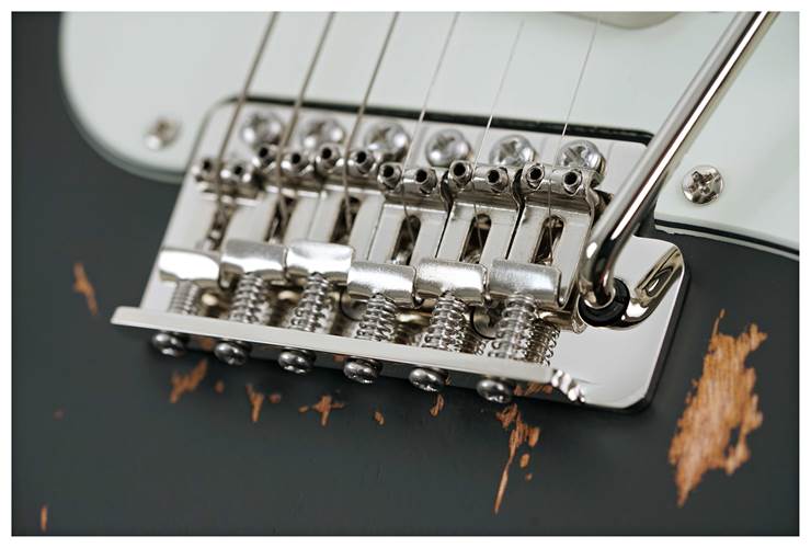 EART Vintage VS60HM Black Over Sunburst EART Vintage VS60HM Black Over Sunburst