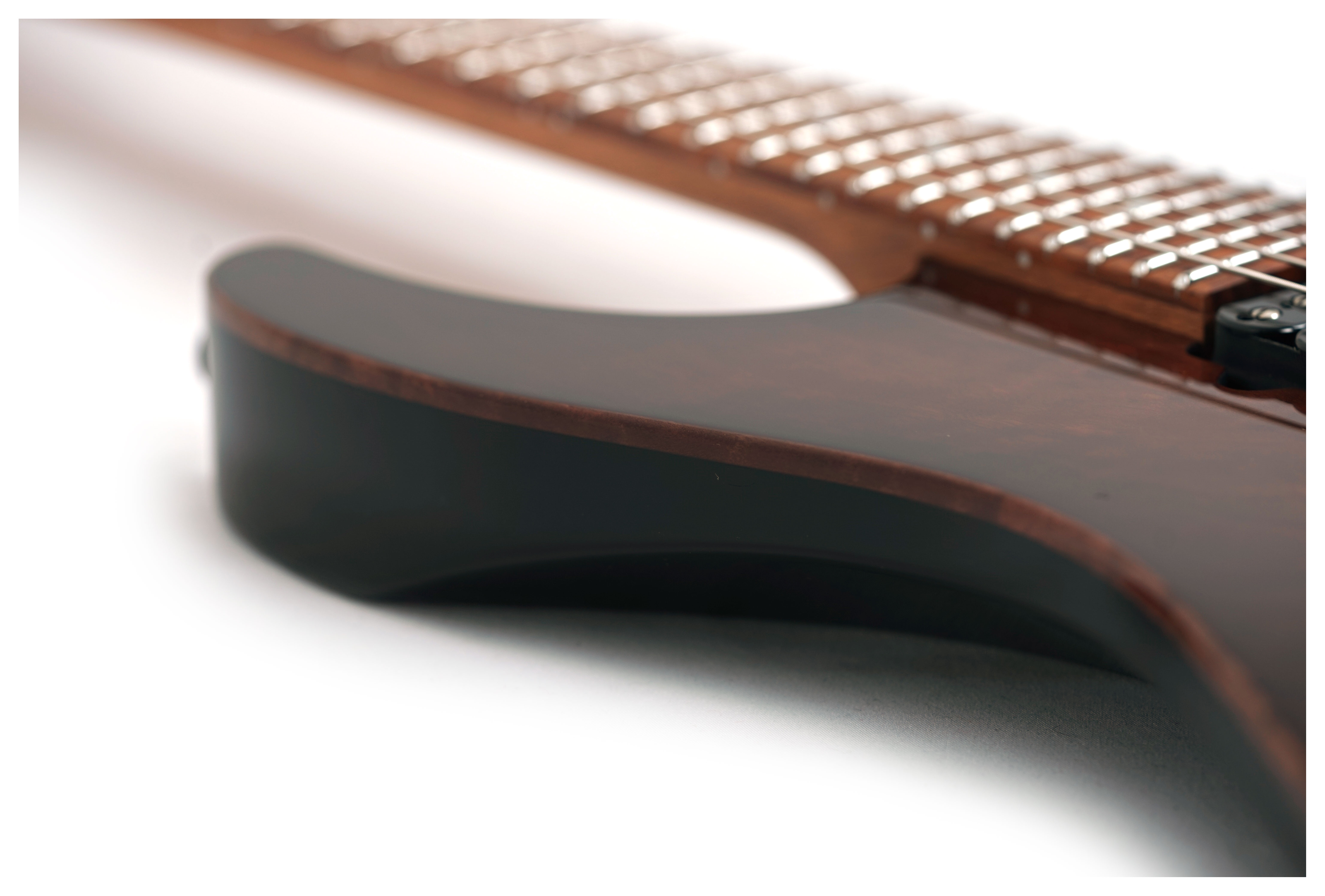 Suhr Modern Figured Walnut Natural Burst HSH Pau Ferro Fingerboard #87866