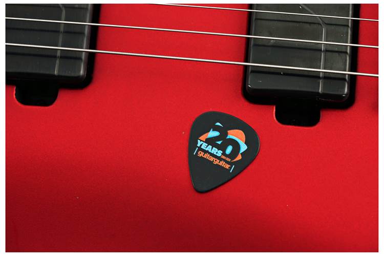 Schecter C-1 SLS Custom Racing Red (Ex-Demo) #IM24070160 Schecter C-1 SLS Custom Racing Red (Ex-Demo) #IM24070160