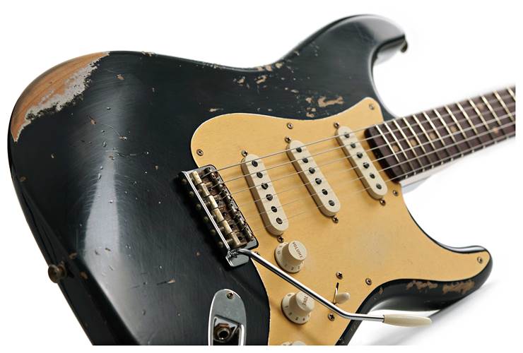 Fender Custom Shop Limited Edition 59 Stratocaster Heavy Relic 3A Rosewood Fingerboard Aged Black #CZ579696 Fender Custom Shop Limited Edition 59 Stratocaster Heavy Relic 3A Rosewood Fingerboard Aged Black #CZ579696