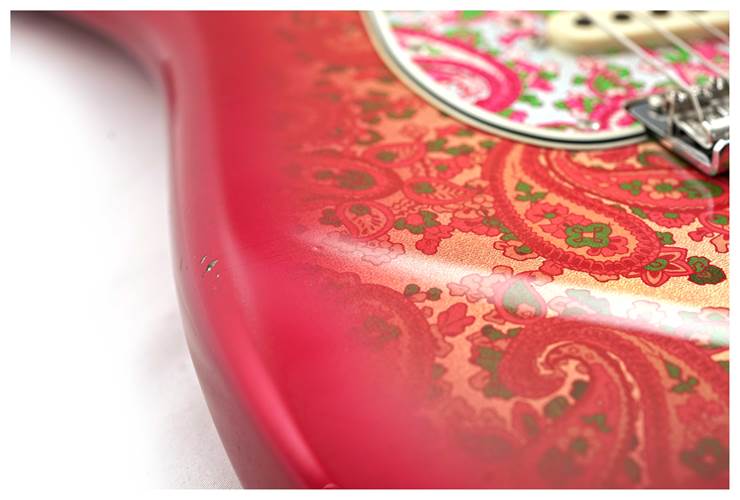 Fender Custom Shop Limited Edition 1968 Stratocaster Jouneyman Relic Pink Paisley #CZ580399 Fender Custom Shop Limited Edition 1968 Stratocaster Jouneyman Relic Pink Paisley #CZ580399