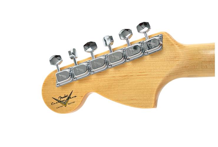 Fender Custom Shop Limited Edition 1968 Stratocaster Jouneyman Relic Blue Flower #CZ585437 Fender Custom Shop Limited Edition 1968 Stratocaster Jouneyman Relic Blue Flower #CZ585437