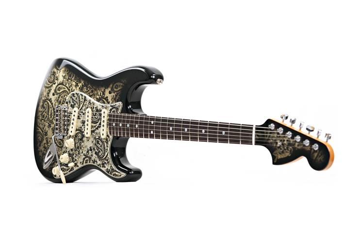 Fender Custom Shop Limited Edition 1968 Stratocaster Jouneyman Relic Black Paisley #CZ586101 Fender Custom Shop Limited Edition 1968 Stratocaster Jouneyman Relic Black Paisley #CZ586101