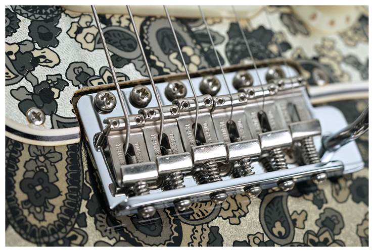 Fender Custom Shop Limited Edition 1968 Stratocaster Journeyman Relic Black Paisley #CZ584214 Fender Custom Shop Limited Edition 1968 Stratocaster Journeyman Relic Black Paisley #CZ584214