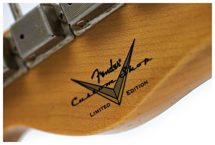 Fender Custom Shop Limited Edition 1960 Telecaster Custom Jouneyman Relic Aged Gold Sparkle #CZ586071 Fender Custom Shop Limited Edition 1960 Telecaster Custom Jouneyman Relic Aged Gold Sparkle #CZ586071