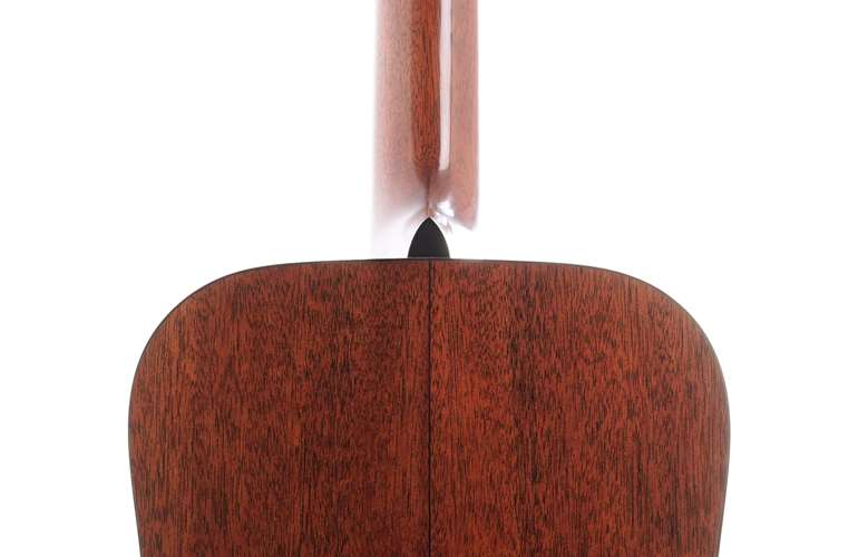 Martin Custom Shop Expert D-18 1937 Aged Martin Custom Shop Expert D-18 1937 Aged