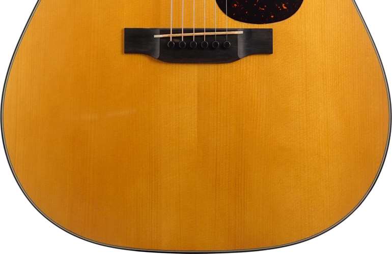 Martin Custom Shop Expert D-18 1937 Aged Martin Custom Shop Expert D-18 1937 Aged