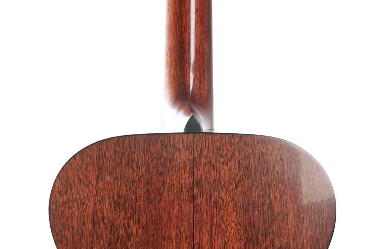 Martin Custom Shop Expert 000-18 Aged Martin Custom Shop Expert 000-18 Aged