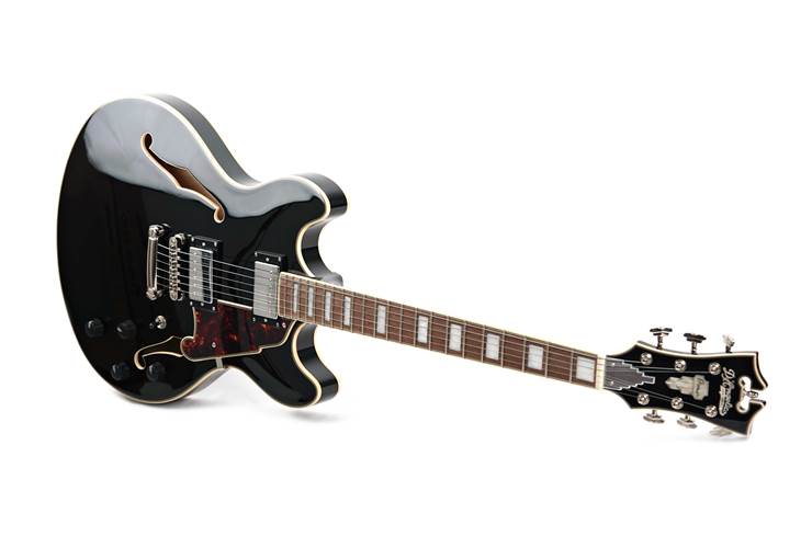 D'Angelico Premier DC Black (Nearly New) #WN2407528 D'Angelico Premier DC Black (Nearly New) #WN2407528
