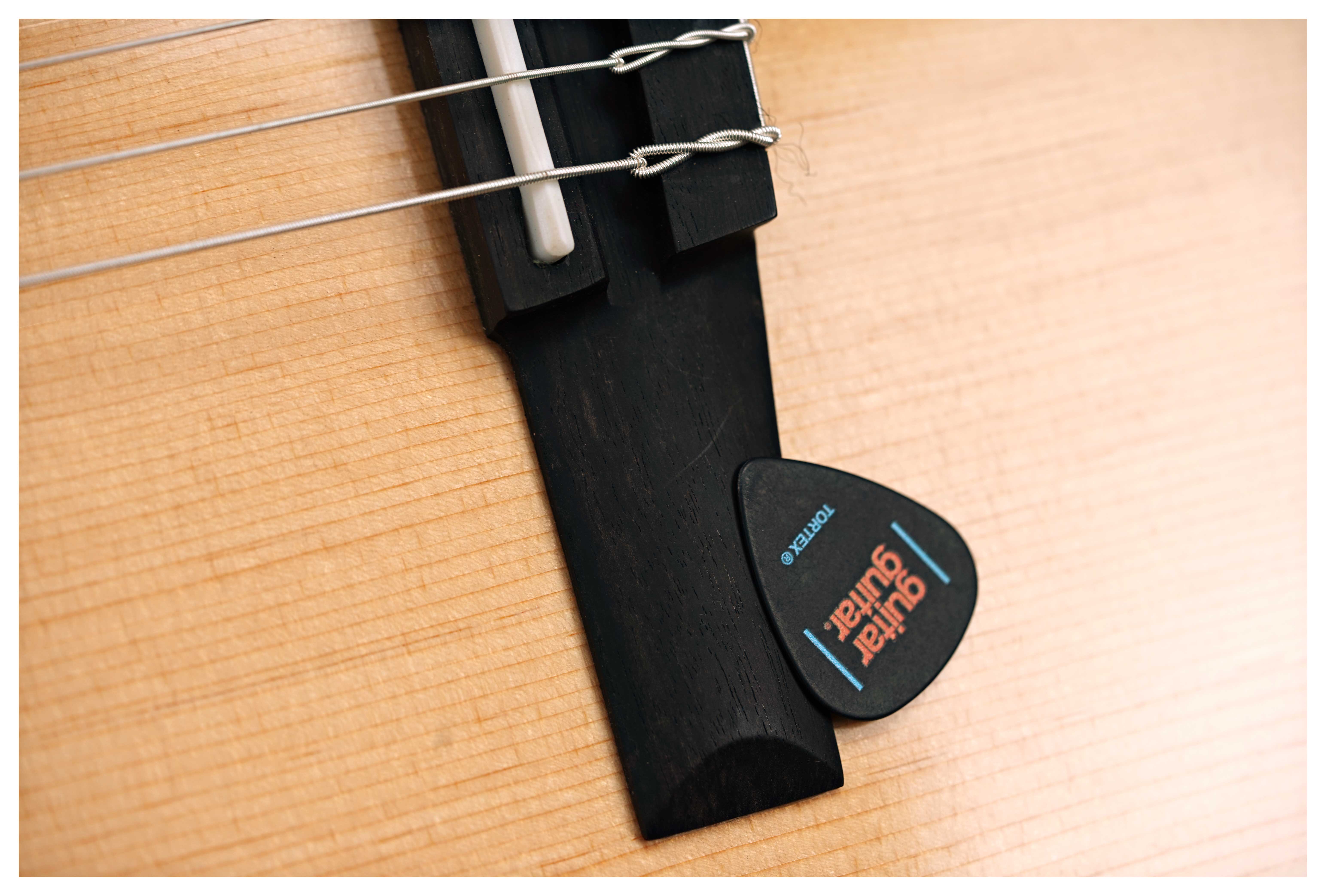 Taylor 212ce-N Plus Grand Concert (Ex-Demo) #2211134103