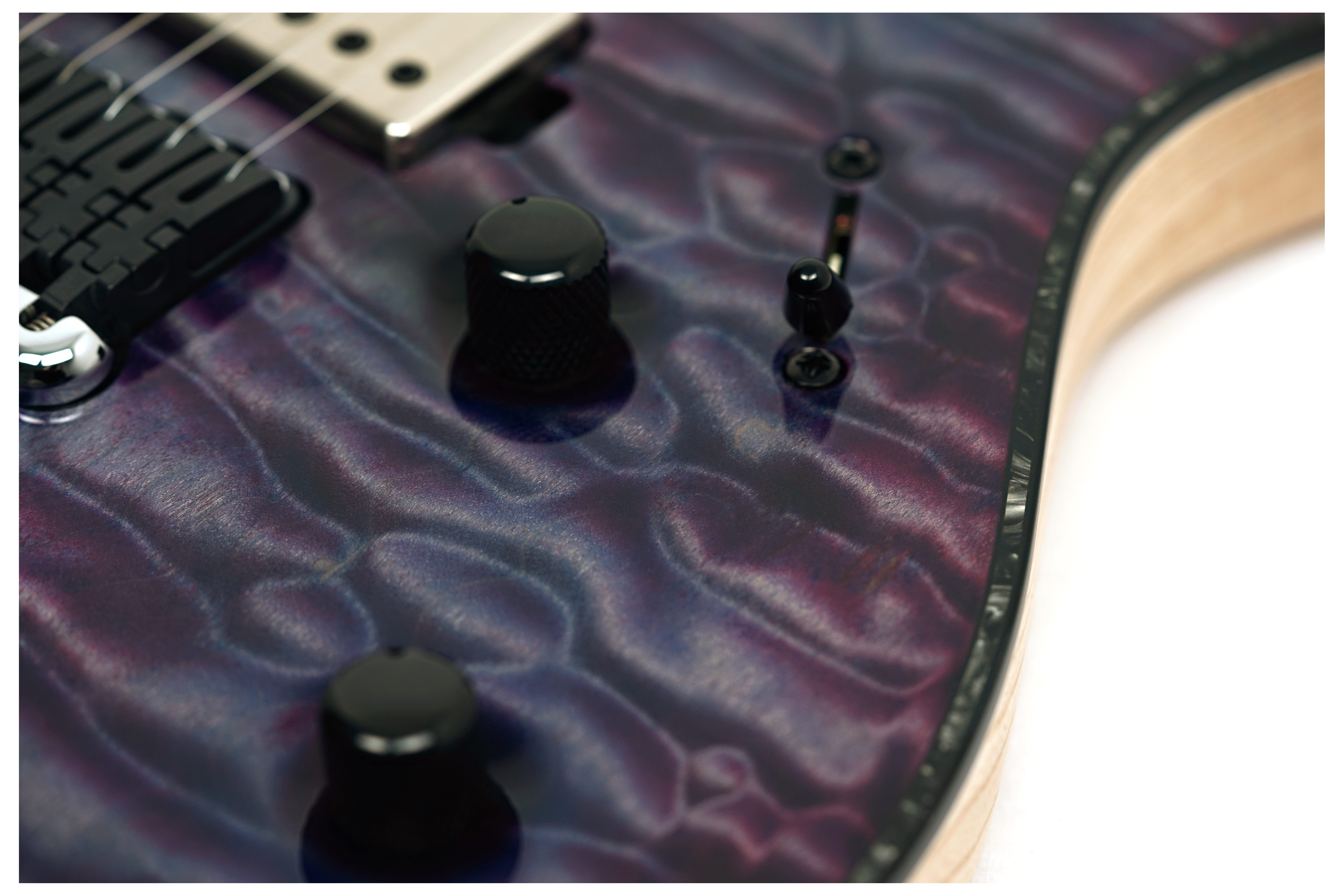 Mayones Regius 6 Quilted Maple 5A Top, Master Grade Birdseye Maple Fretboard, Beyond Purple #RF2604276