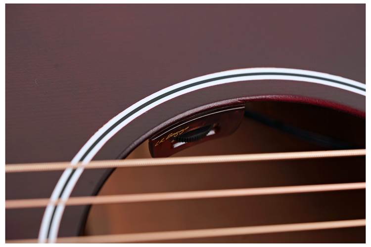 Gibson L-00 Special Satin Wine Red Gibson L-00 Special Satin Wine Red