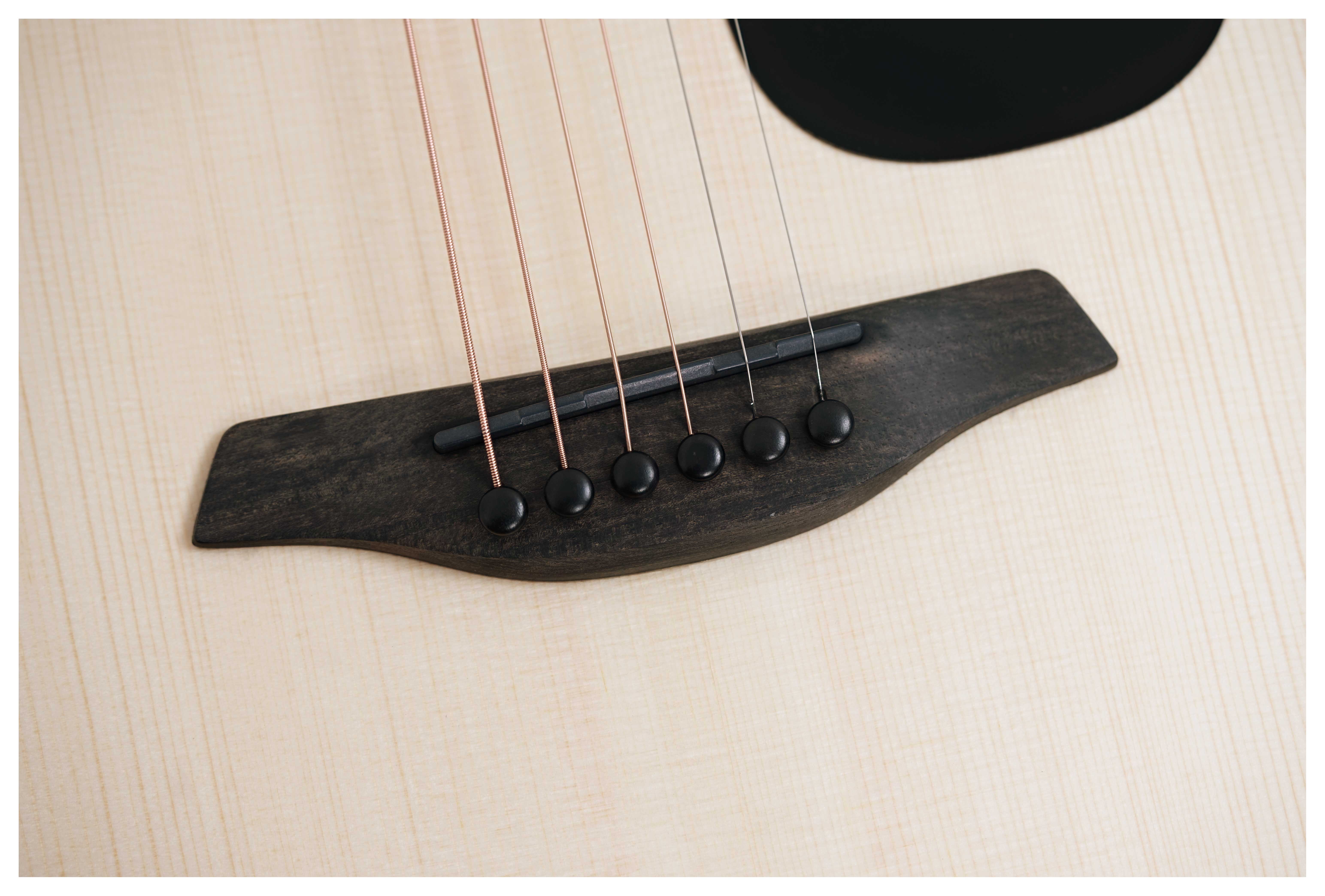 Furch Violet Gc-EM Master's Choice with CNR Active