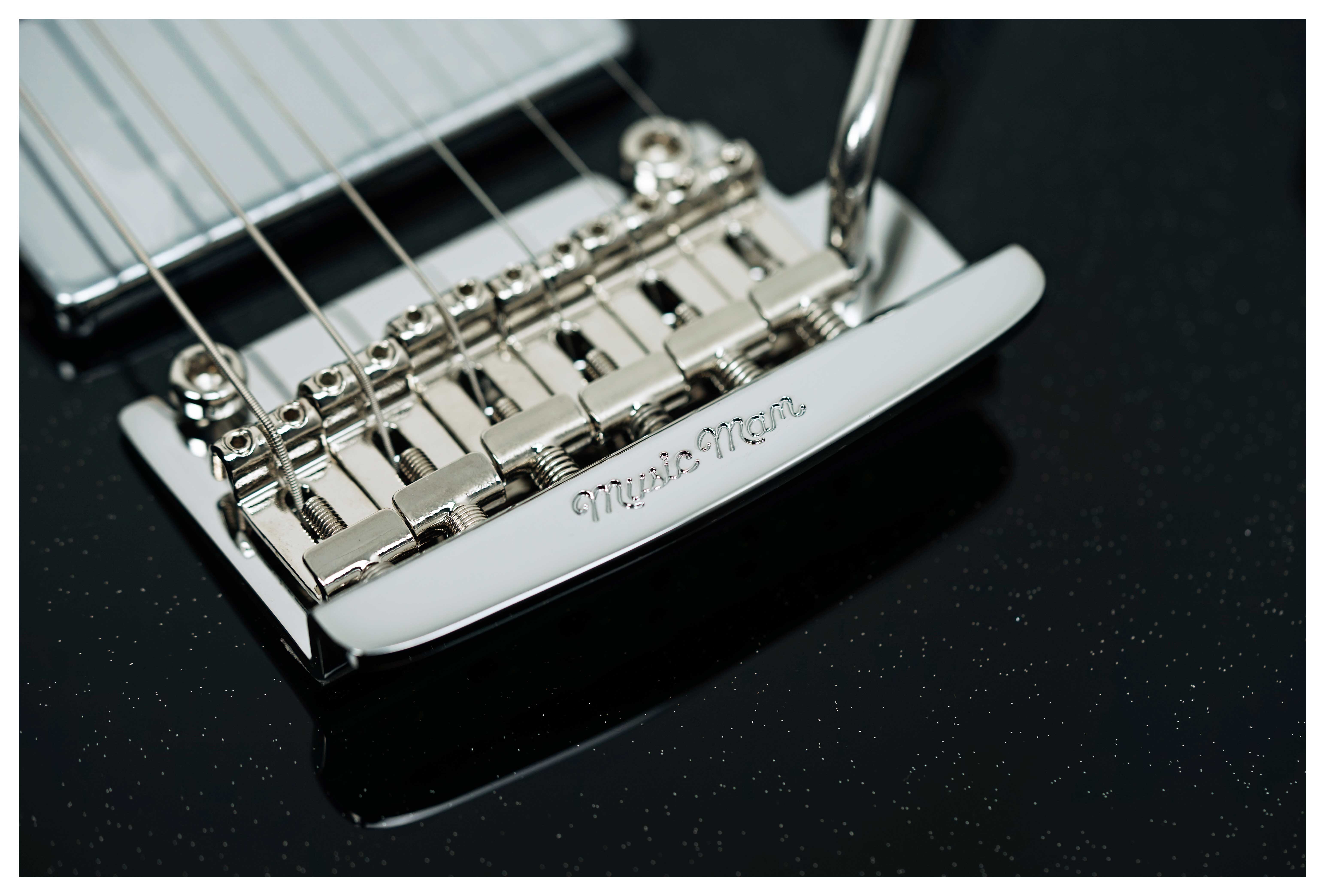 Music Man Luke 4 HH Black Sparkle Rosewood Fingerboard #H10554