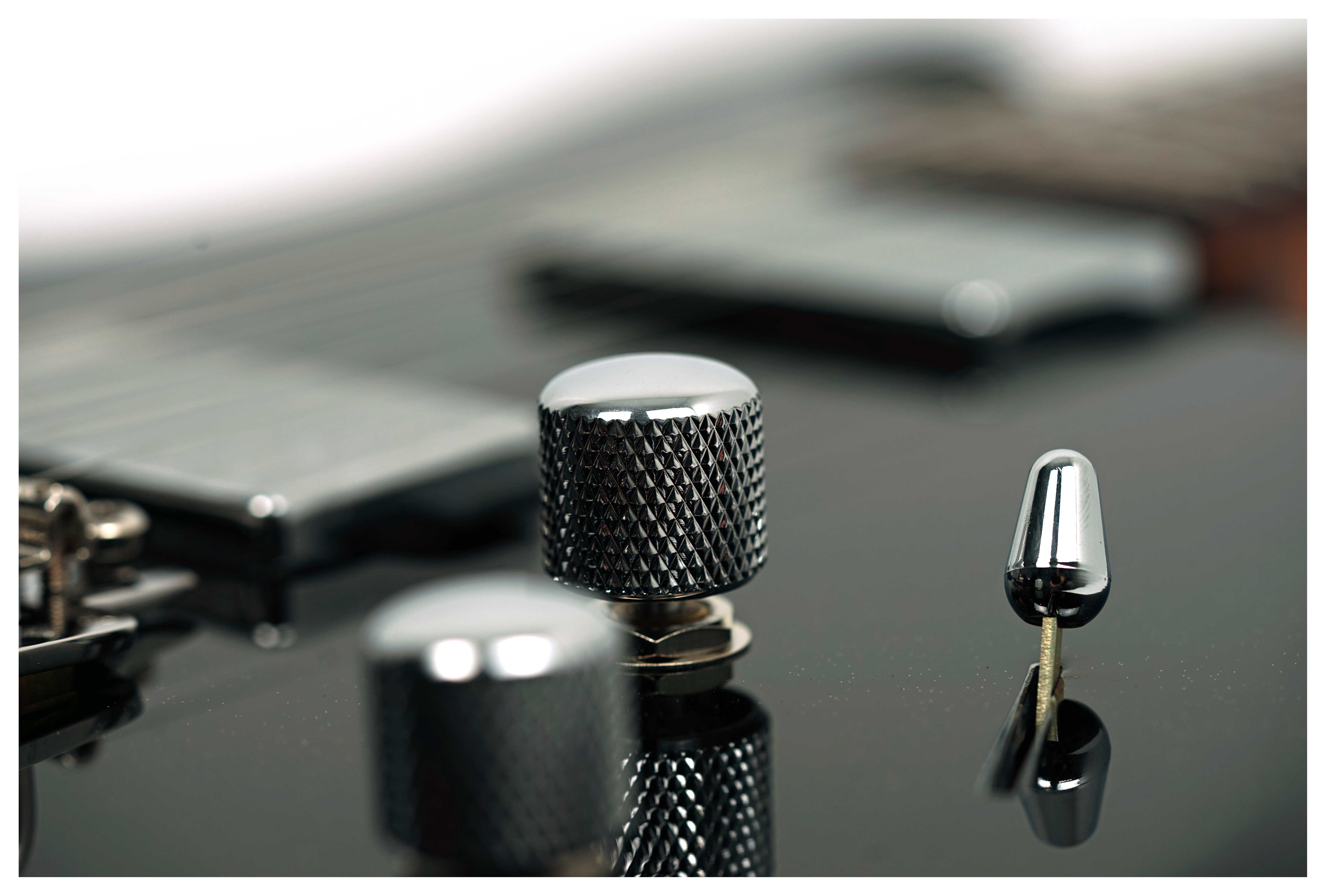 Music Man Luke 4 HH Black Sparkle Rosewood Fingerboard #H10554