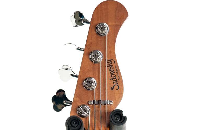 Sadowsky MetroExpress Standard JJ Black Pearl Maple Fingerboard Sadowsky MetroExpress Standard JJ Black Pearl Maple Fingerboard