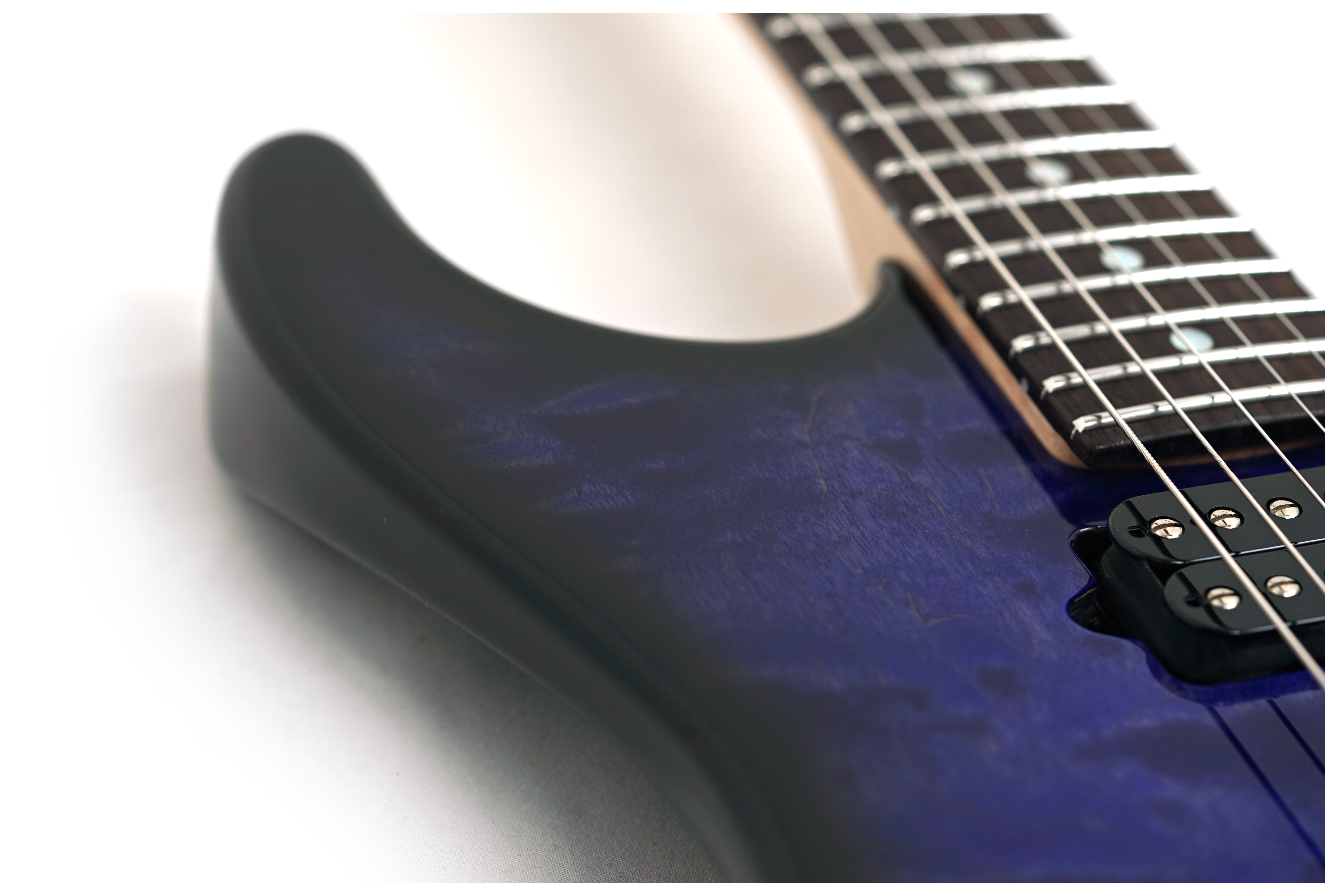 Suhr Limited Edition Standard Thin Burst Quilt Trans Purple #90131