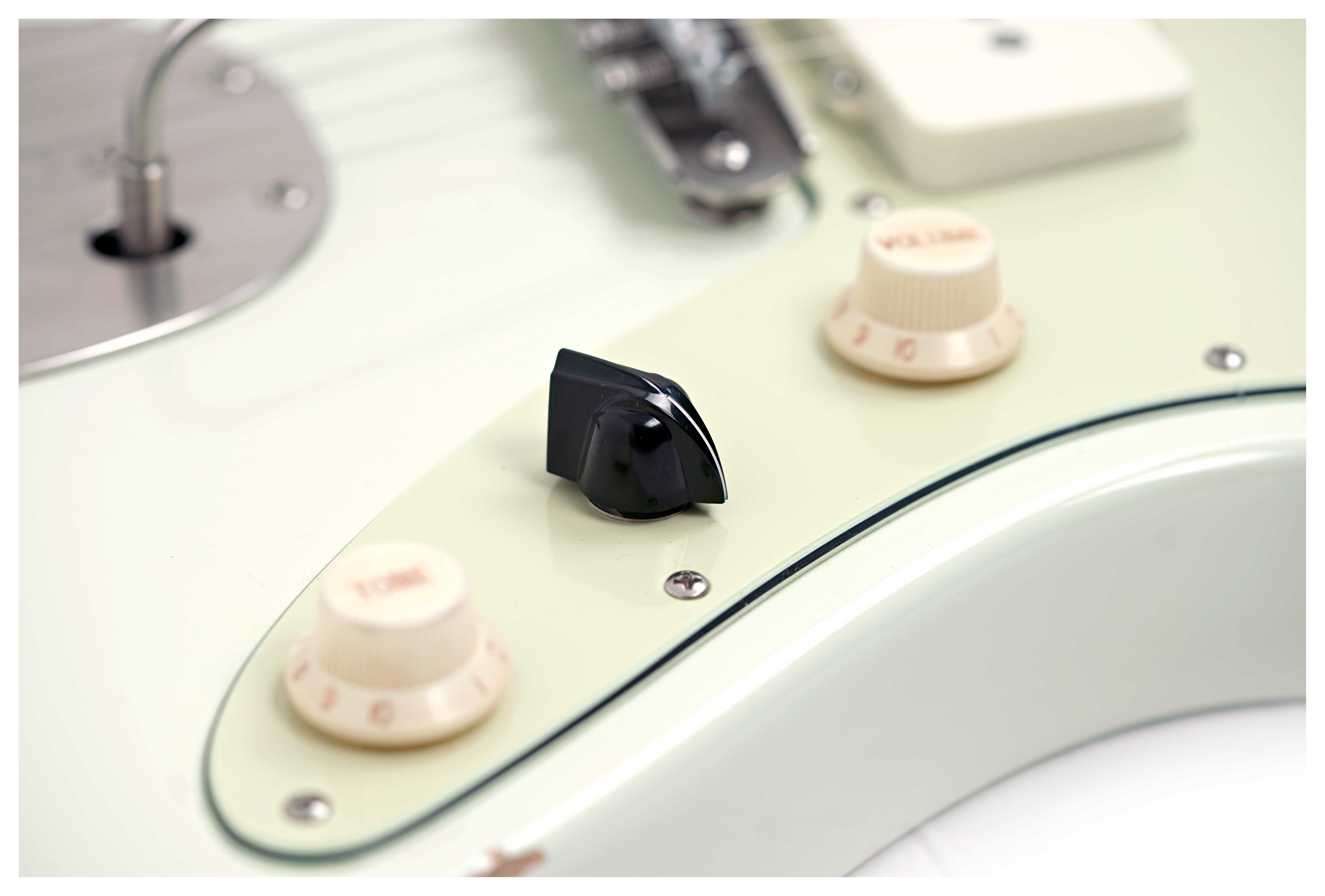 Suhr Limited Edition Classic JM Antique Olympic White #90133