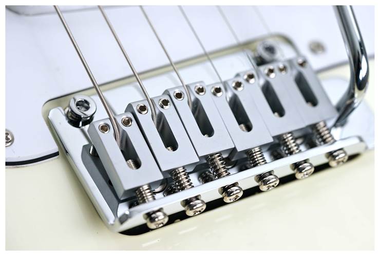Fender Standard Stratocaster Olympic White Maple Fingerboard Fender Standard Stratocaster Olympic White Maple Fingerboard