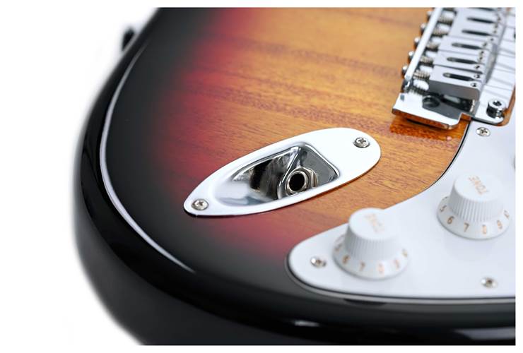 Fender Standard Stratocaster 3-Color Sunburst Indian Laurel Fingerboard Fender Standard Stratocaster 3-Color Sunburst Indian Laurel Fingerboard